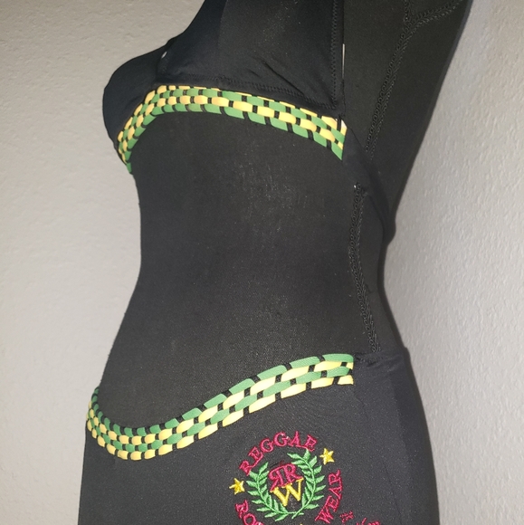 Stylish Reggae Roots Black/Gold/Green Knit Bikini - Picture 4 of 8
